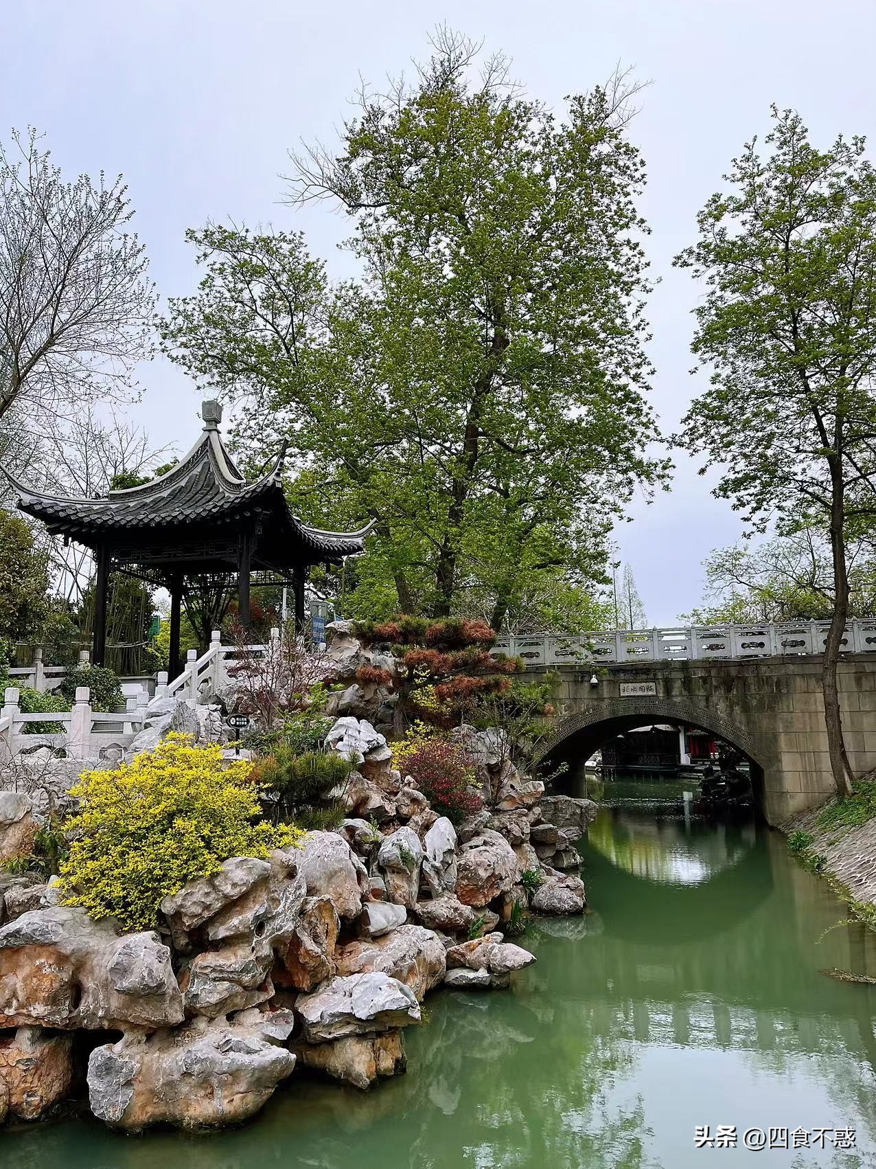 烟花三月下扬州吃饭的地方,烟花三月下扬州有什么好吃的