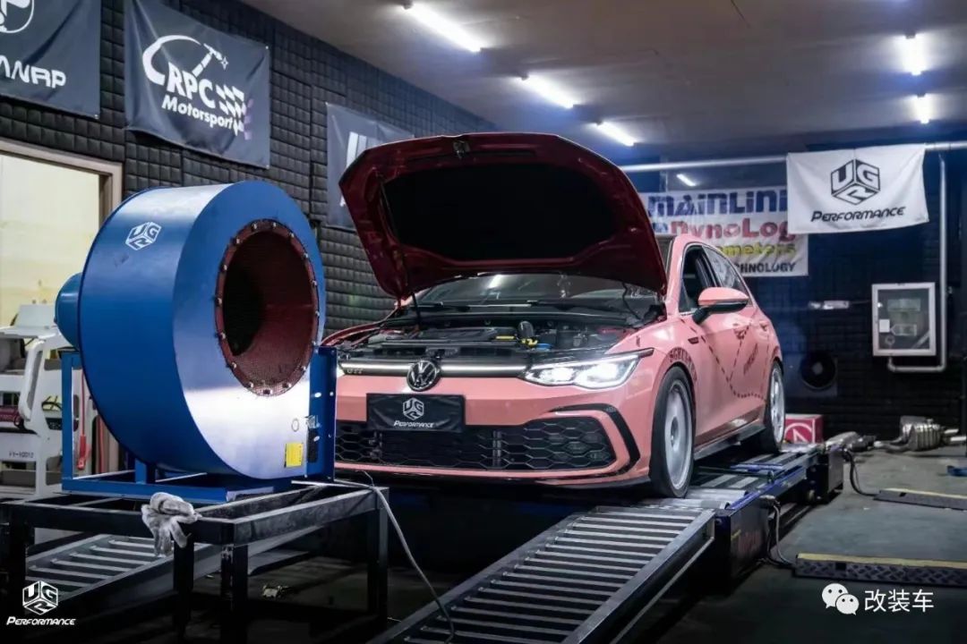 竞技走街范的大众8代高尔夫GTI，上午提车、下午改装