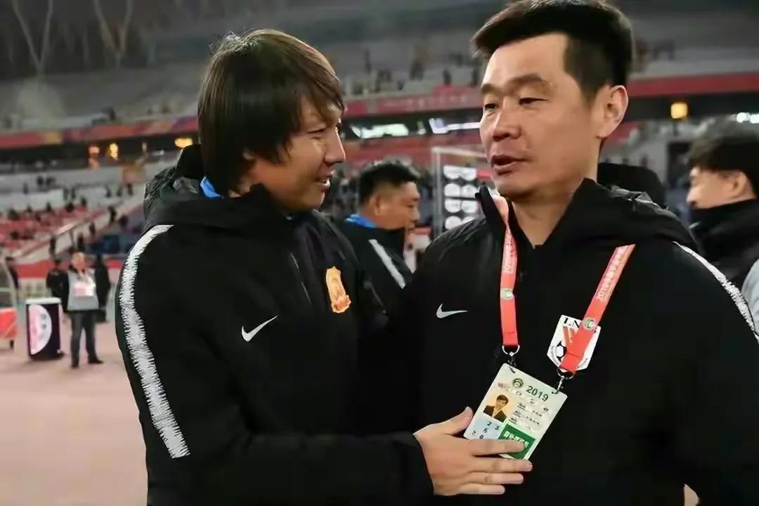 前足协技术总监：弃高薪、拒绝执教国足！球员习惯执行，像机器人