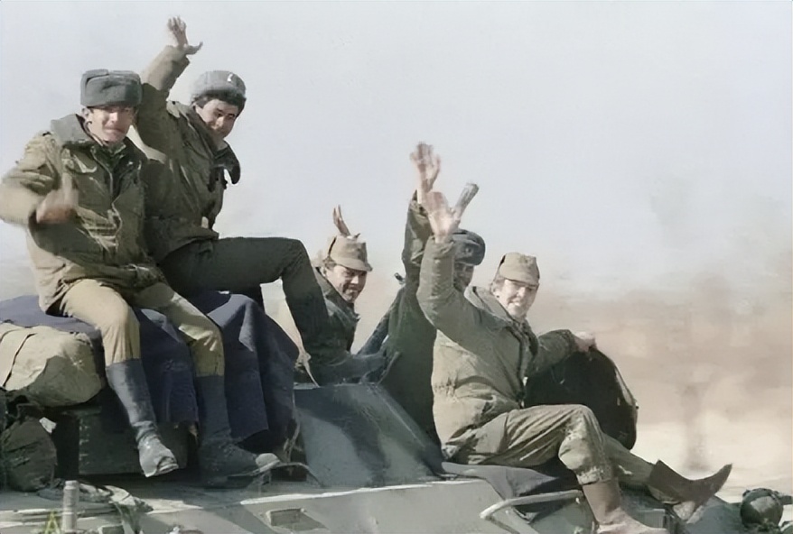 戈尔巴乔夫为什么对苏联这么好,戈尔巴乔夫对苏联的功过如何