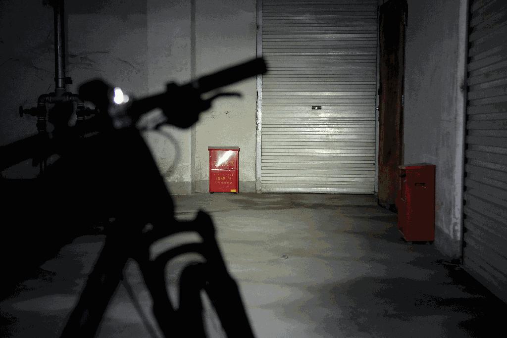 前行的路一片坦途,前行的道路一片光明