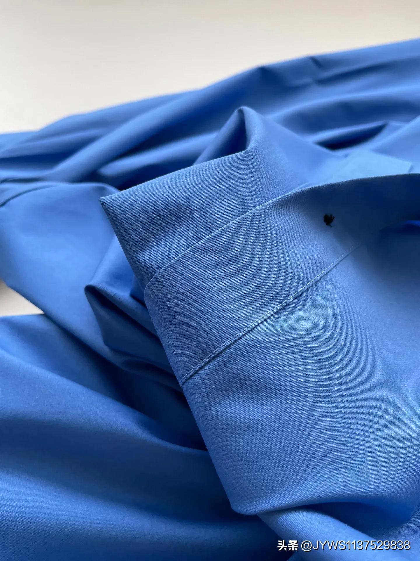 克莱茵蓝衬衫好看吗,大码克莱茵蓝色衬衫