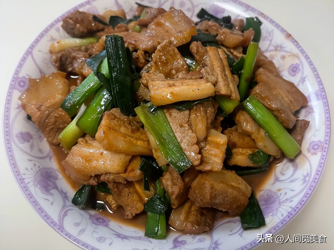 大哥请大家吃饭亲自下厨做饭,浙江大哥做菜