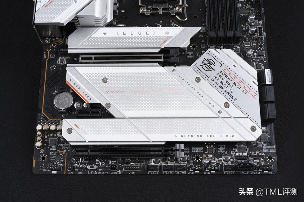 联力新款P28性能风扇,联力v2风扇