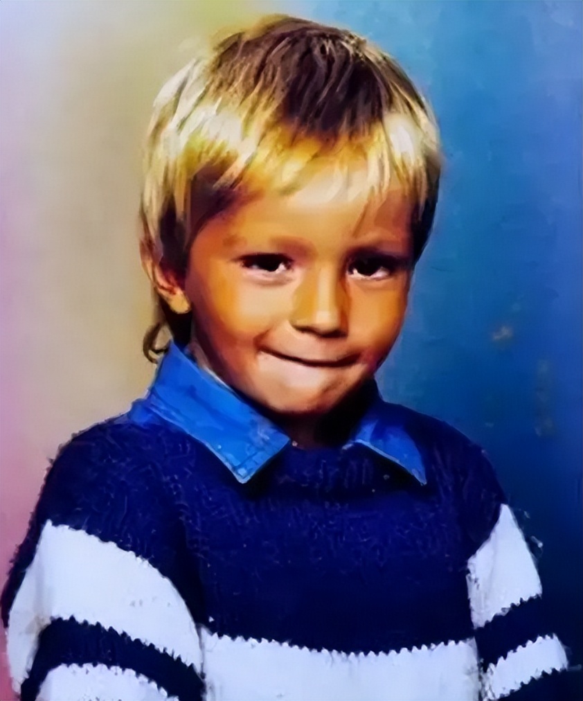 足坛球员童年照,足坛球星萌娃照