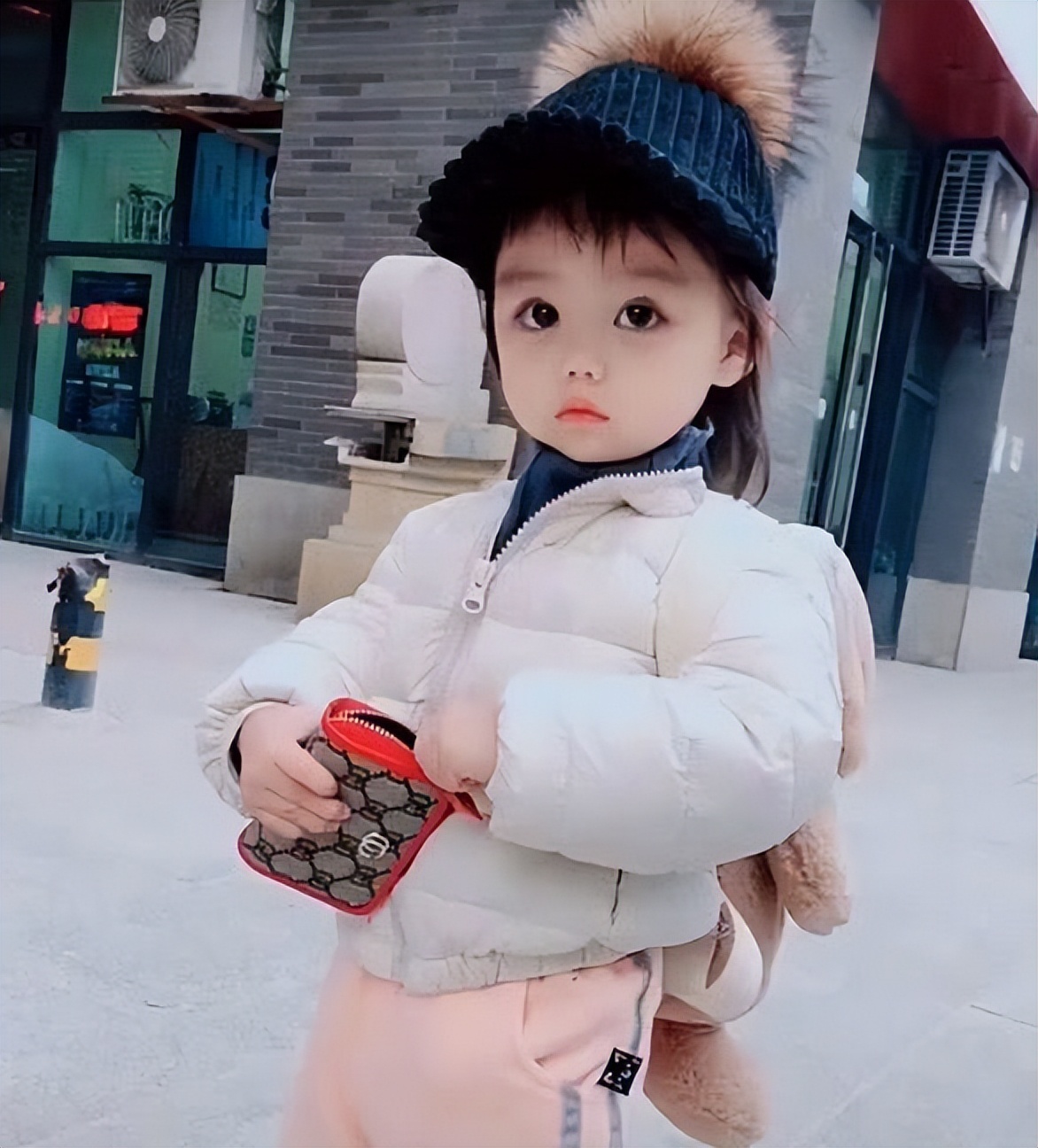 夫妻两人同为o型血子女什么血型,o型血夫妻会生出什么血型孩子