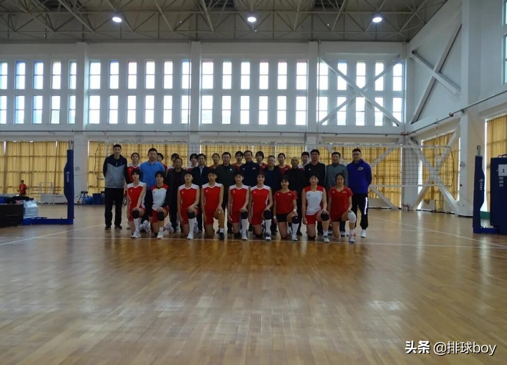 山东女排迎来好消息，安家杰重新出山担任主帅，下赛季或冲进四强