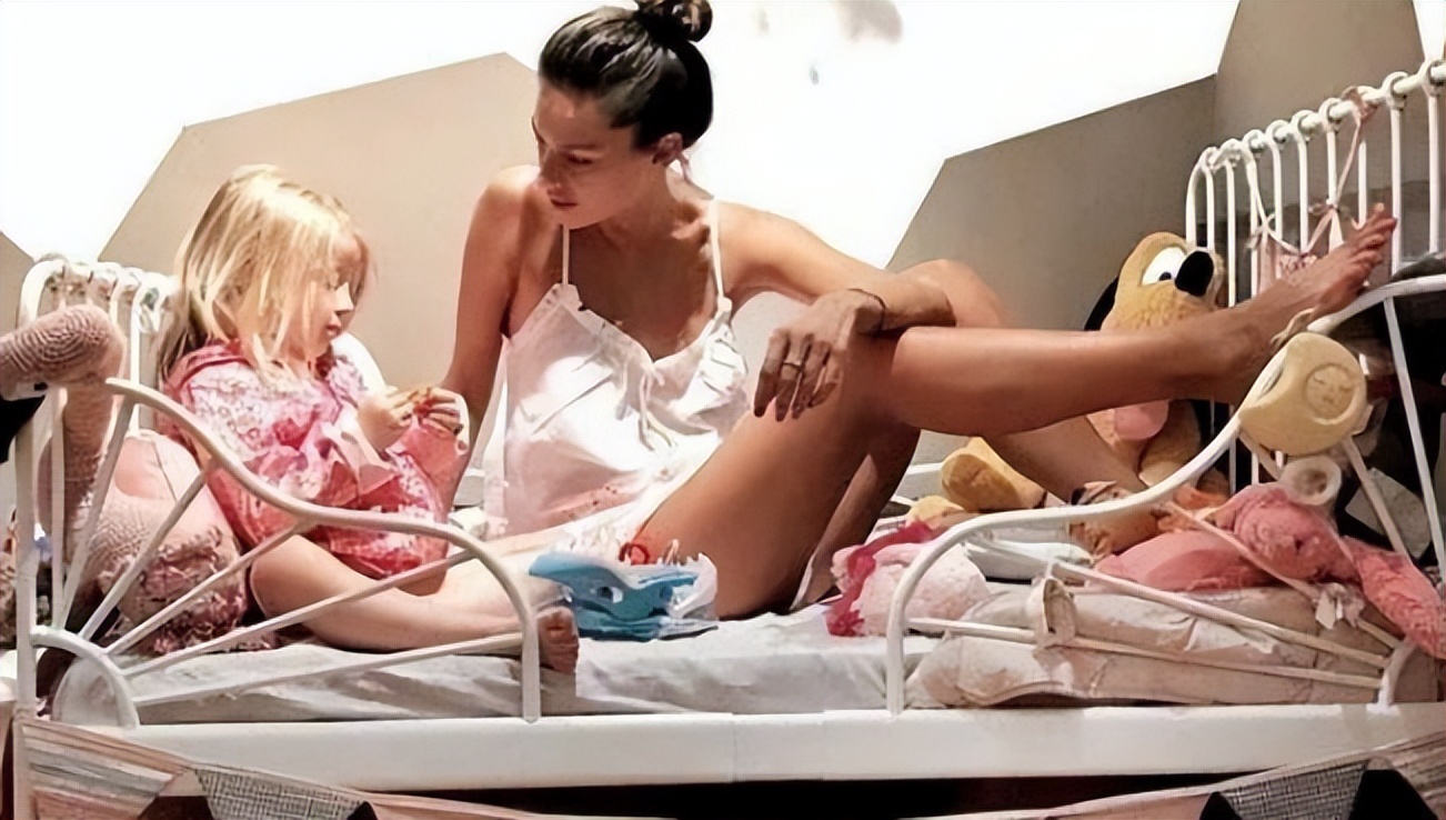 宋仲基与宋慧乔离婚后首同台,宋慧乔自曝与宋仲基离婚后生活