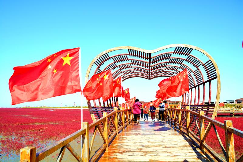 辽宁盘锦在哪个地方,去盘锦旅游哪里好