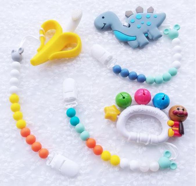 宝宝喂奶咬人有什么说法,7个月宝宝喂奶的时候咬人怎么办