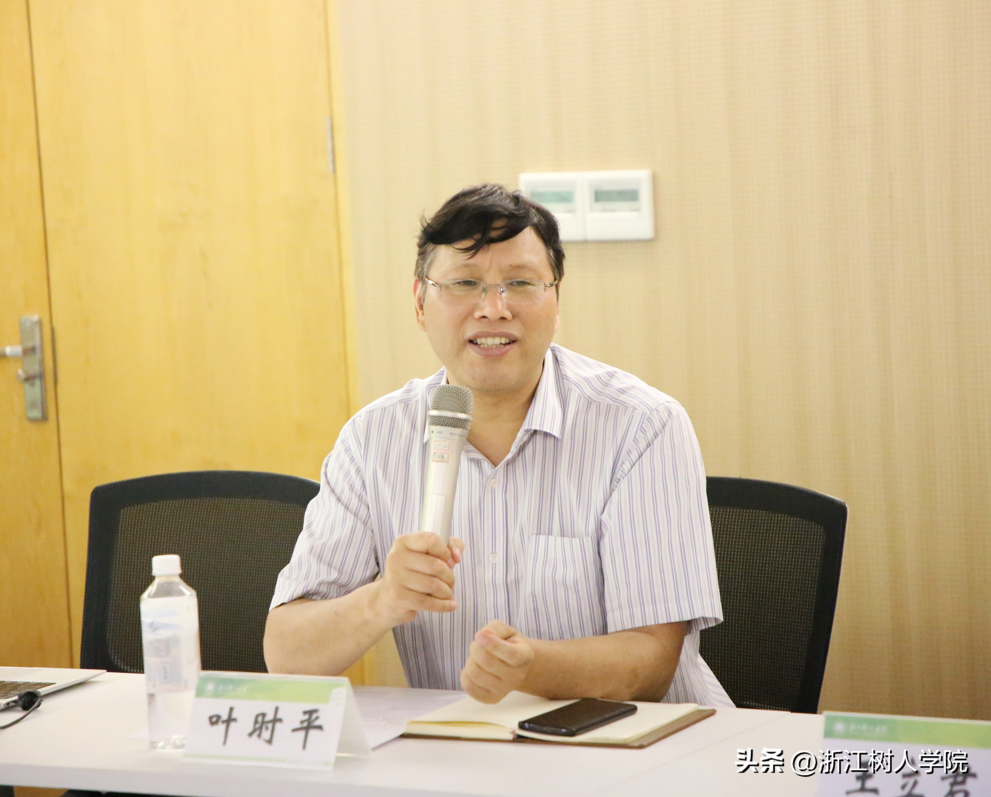 <html>
<head><title>502BadGateway</title></head>
<body>
<center><h1>502BadGateway</h1></center>
<hr><center>nginx</center>
</body>
</html>
<!--apaddingtodisableMSIEandChromefriendlyerrorpage-->
<!--apaddingtodisableMSIEandChromefriendlyerrorpage-->
<!--apaddingtodisableMSIEandChromefriendlyerrorpage-->
<!--apaddingtodisableMSIEandChromefriendlyerrorpage-->
<!--apaddingtodisableMSIEandChromefriendlyerrorpage-->
<!--apaddingtodisableMSIEandChromefriendlyerrorpage-->
