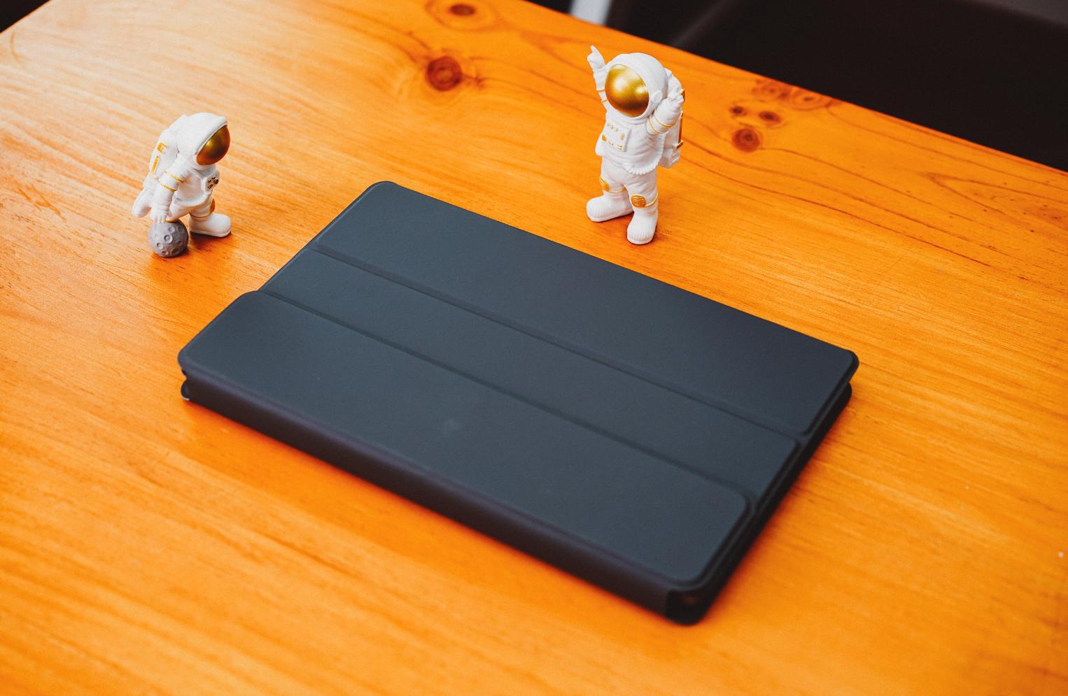 酷比魔方iworkgt12平板,酷比魔方iwork20pro和微软surfacego2