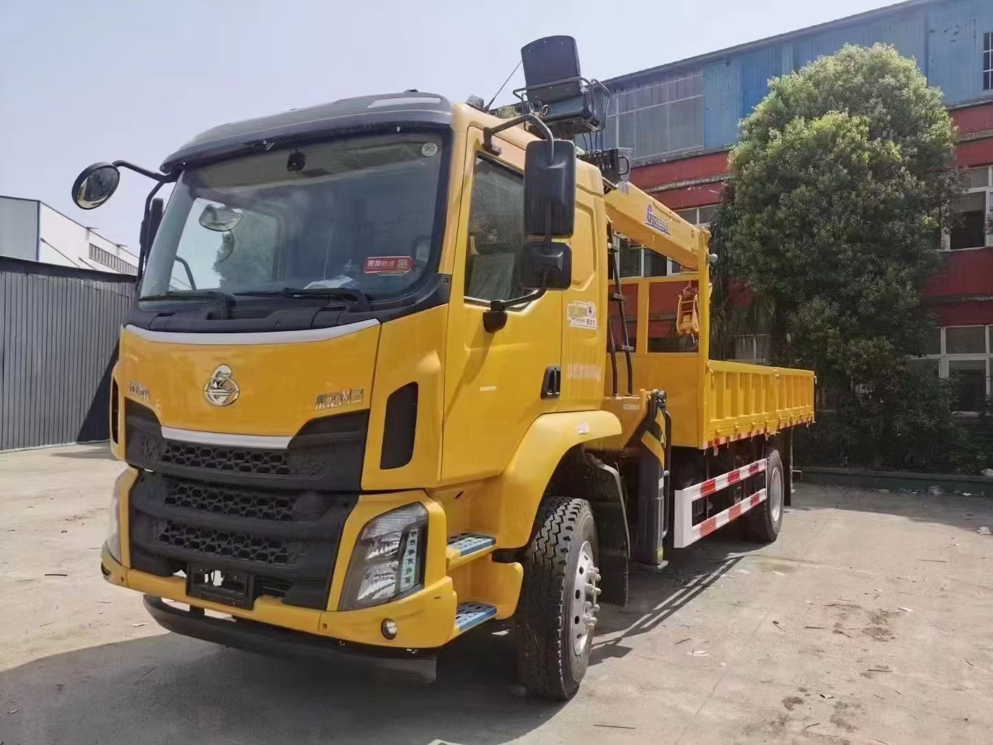 青海随车吊出售,青海二手随车吊