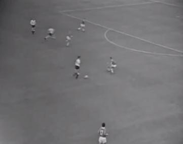 球王贝利巴西足球传奇,世界公认的三位球王