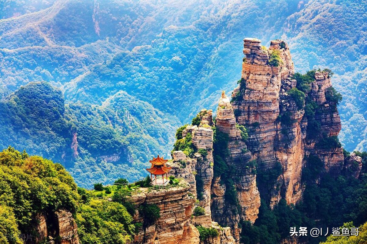 保定市哪里有吃喝玩乐的旅游景点,保定市到西双版纳都有哪些景点