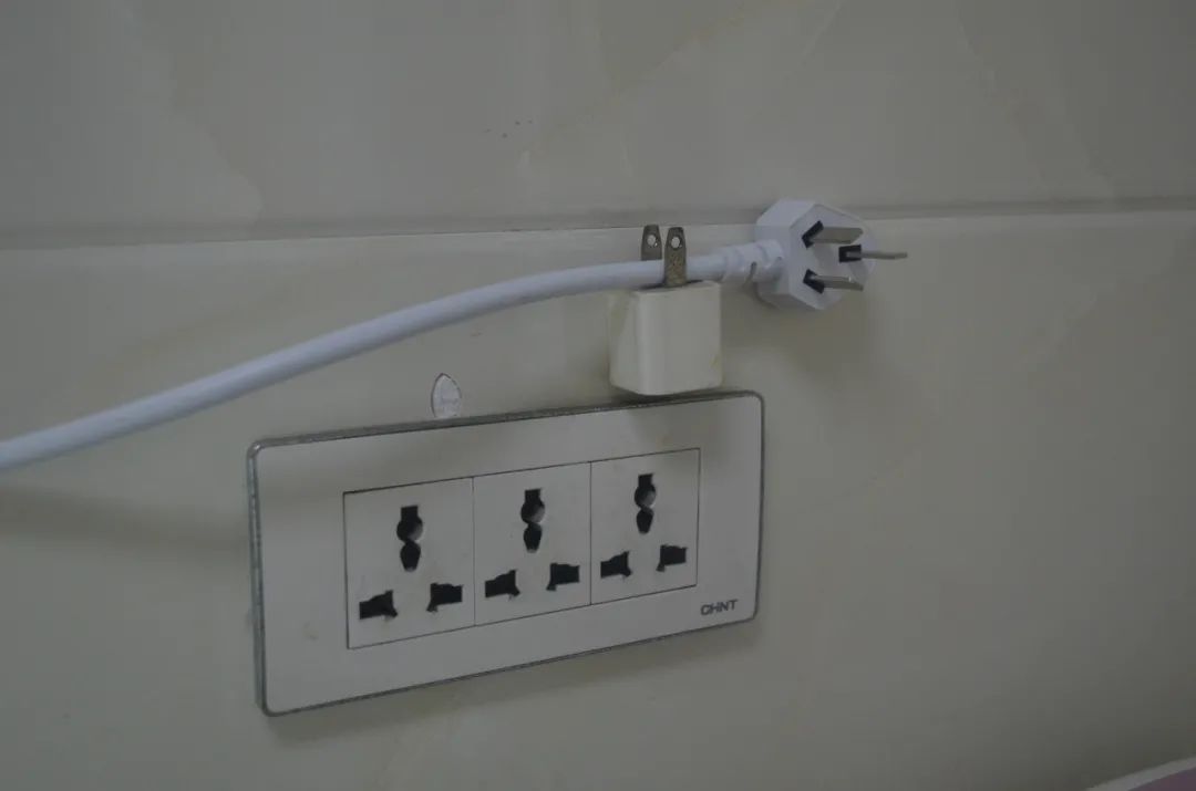 报废的手机充电头怎样利用,不要扔旧手机充电头有这7大妙用