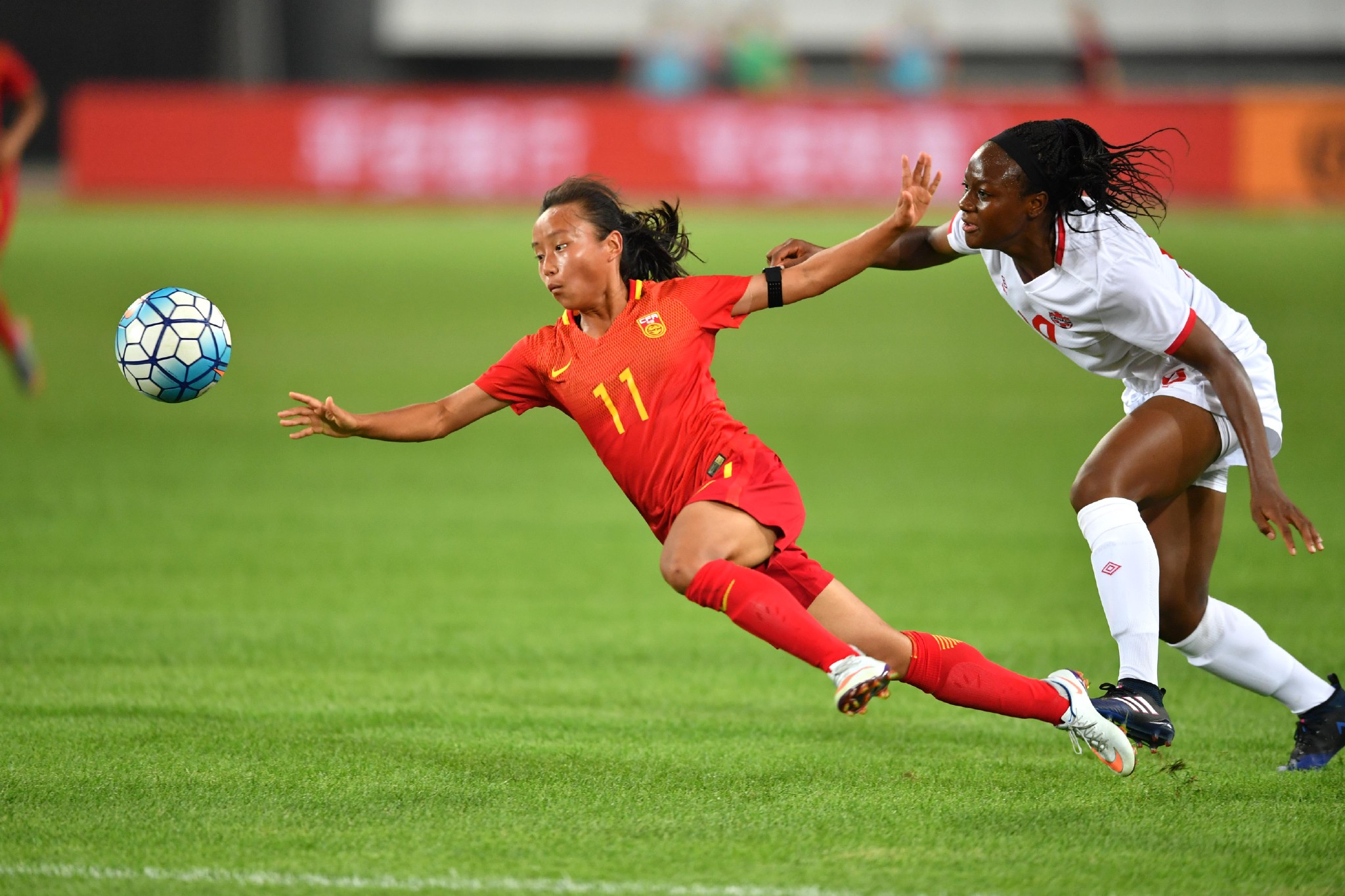 共筑足球梦图,共筑足球梦语言