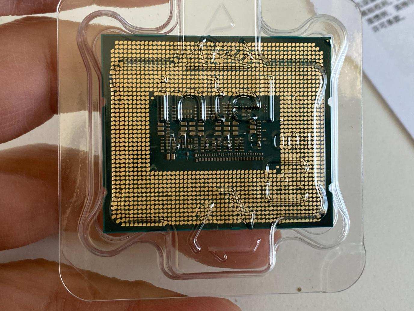 英特尔12代处理器比11代强吗,英特尔12代值得入手吗