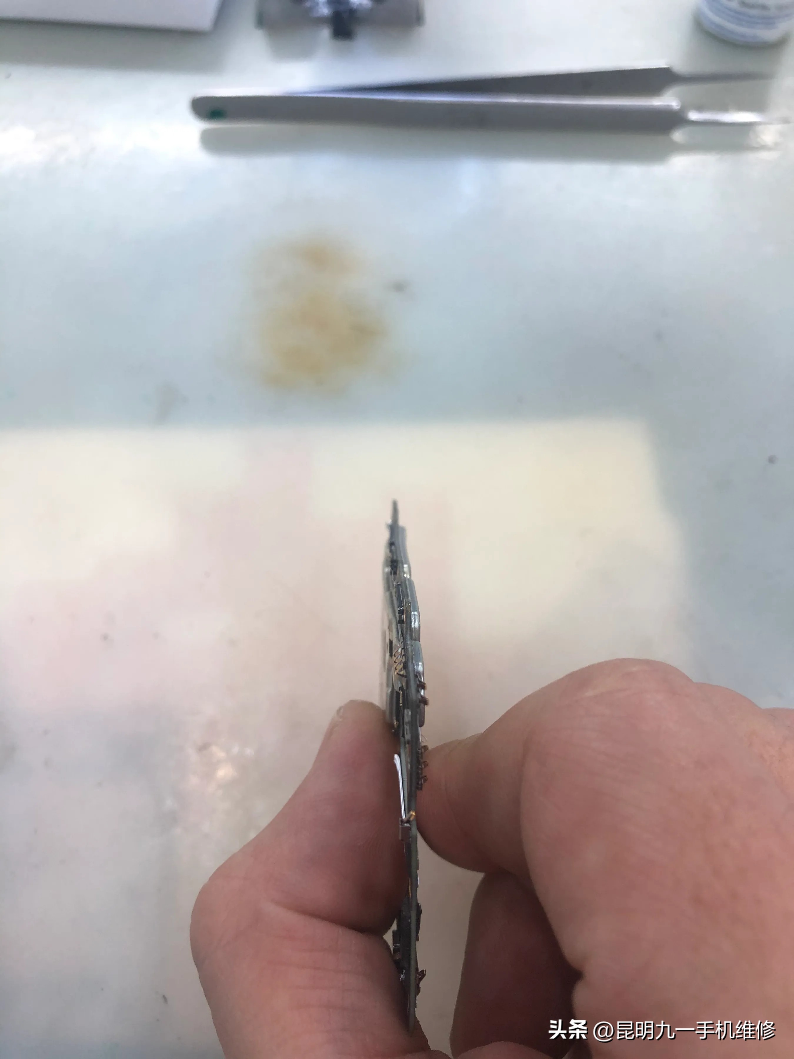 vivox60死机怎么开机,vivox60死机重启怎么回事