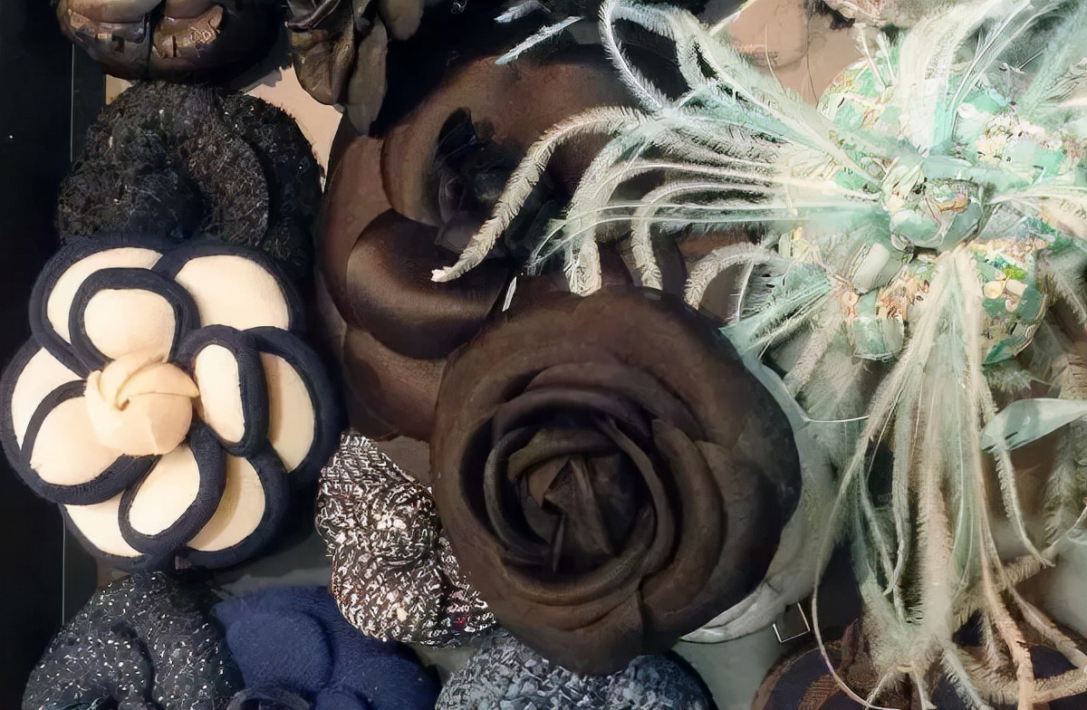 chanel衣服为啥贵,chanel女装贵吗