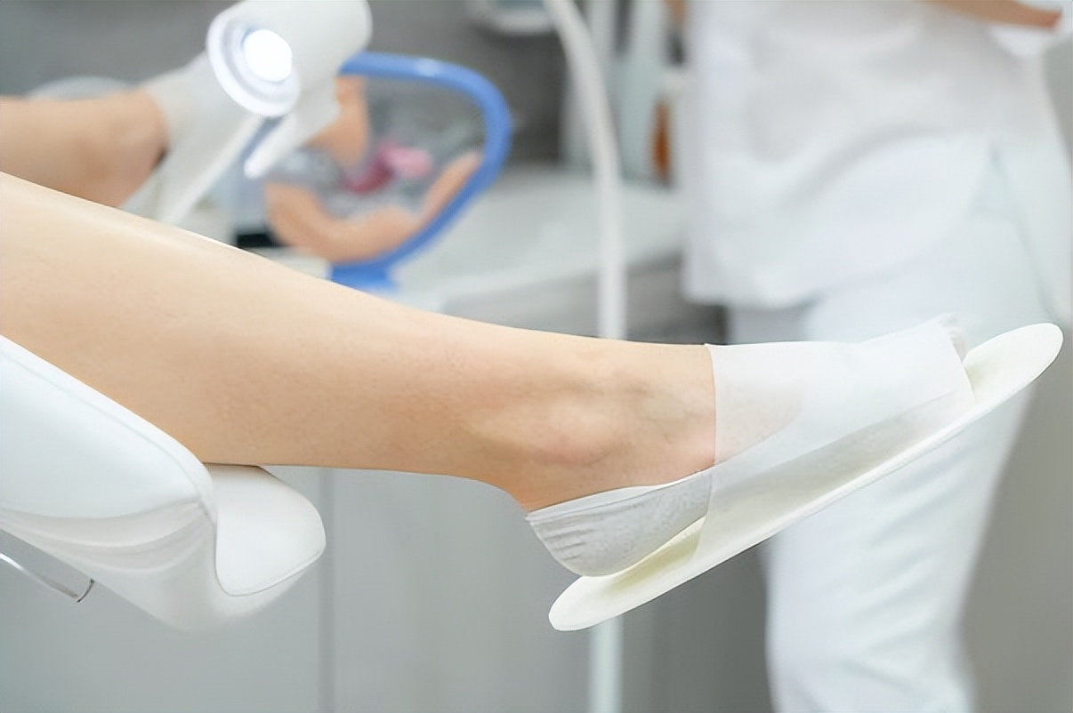 医生呼吁：女性做妇科体检前，一定要“禁欲”，不然会非常尴尬！