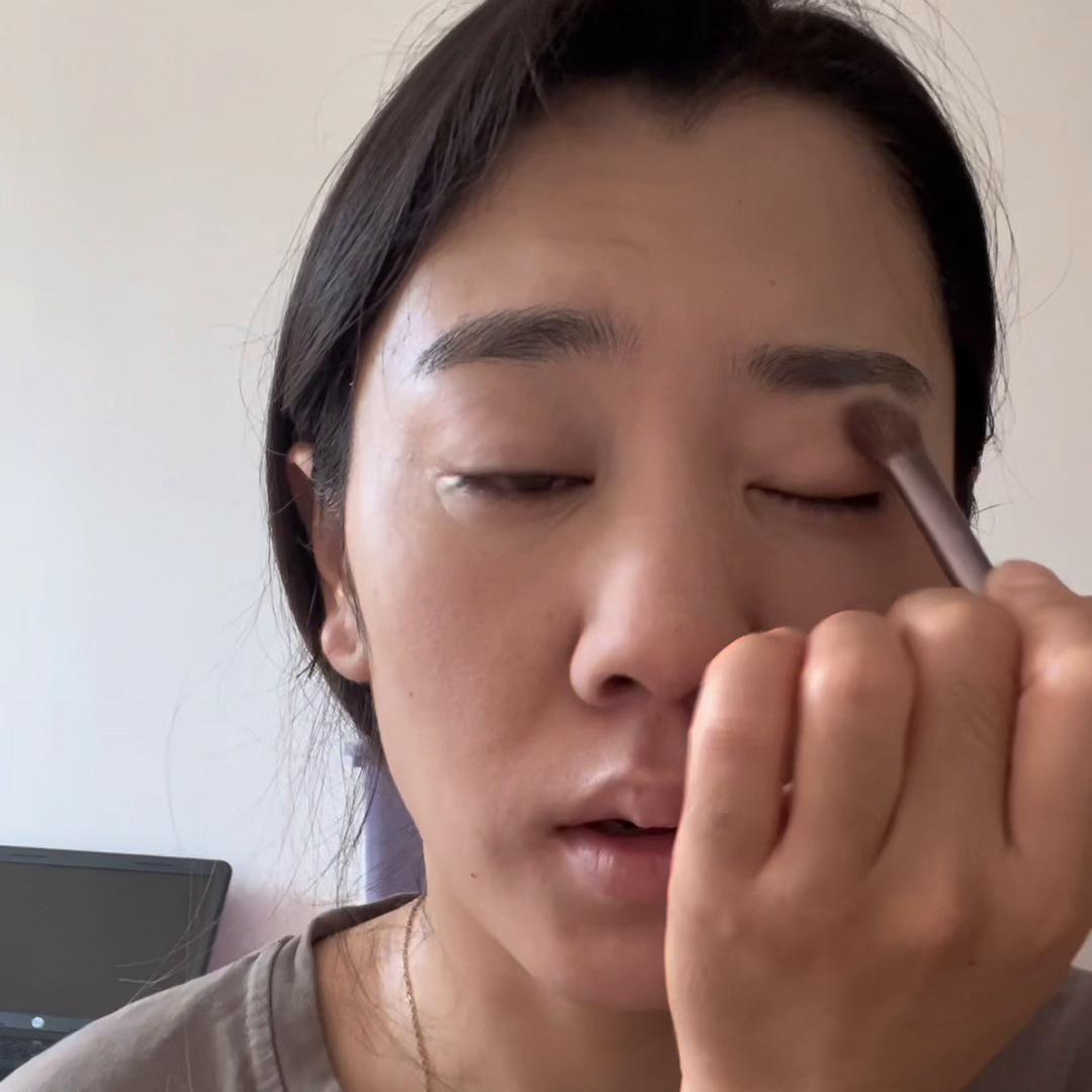 尝试竖屏做口博的第一个视频，就讲讲我和认识13年女朋友...