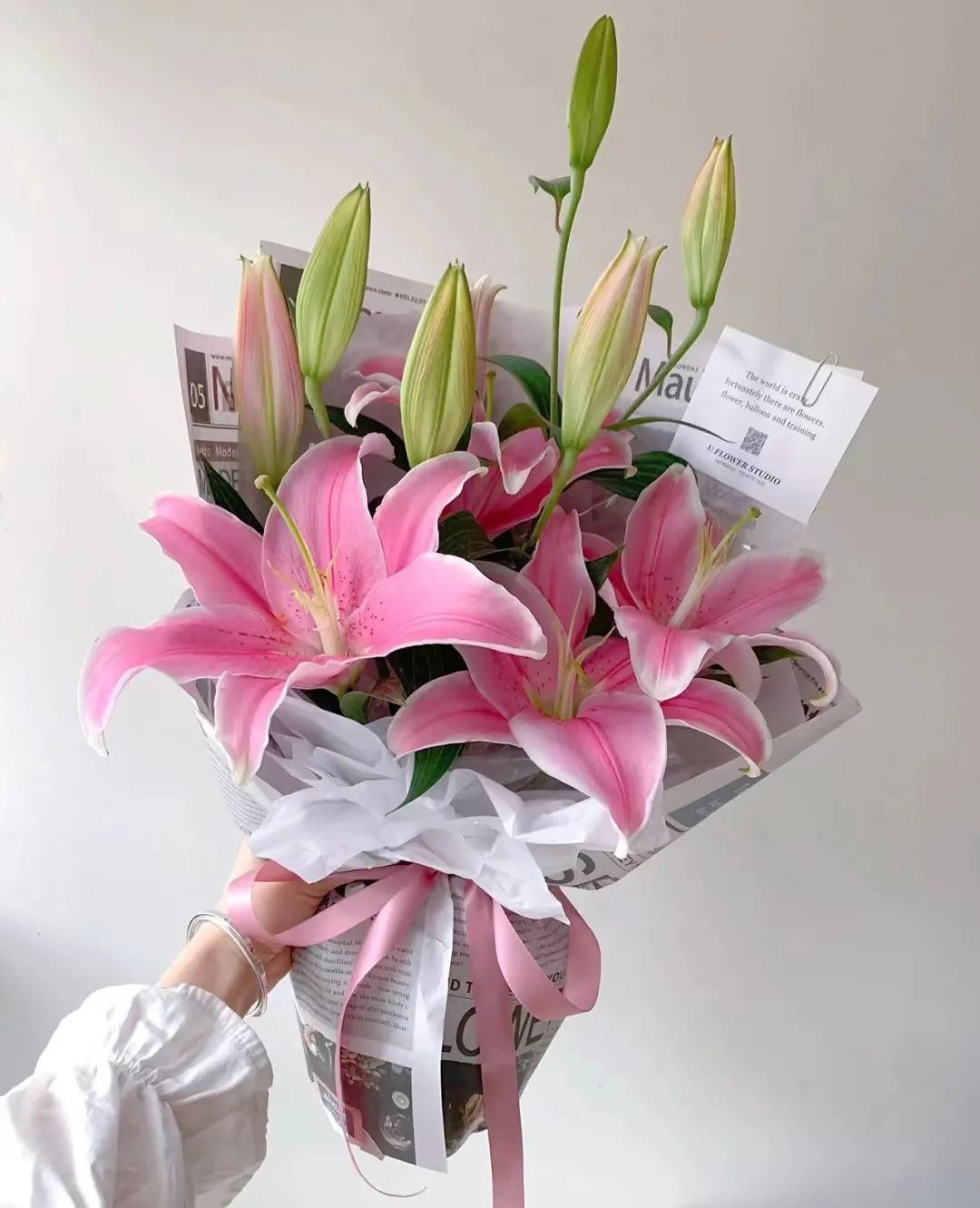 那些没说出口的话就留在心里,那些没说出口的话就藏在心里吧