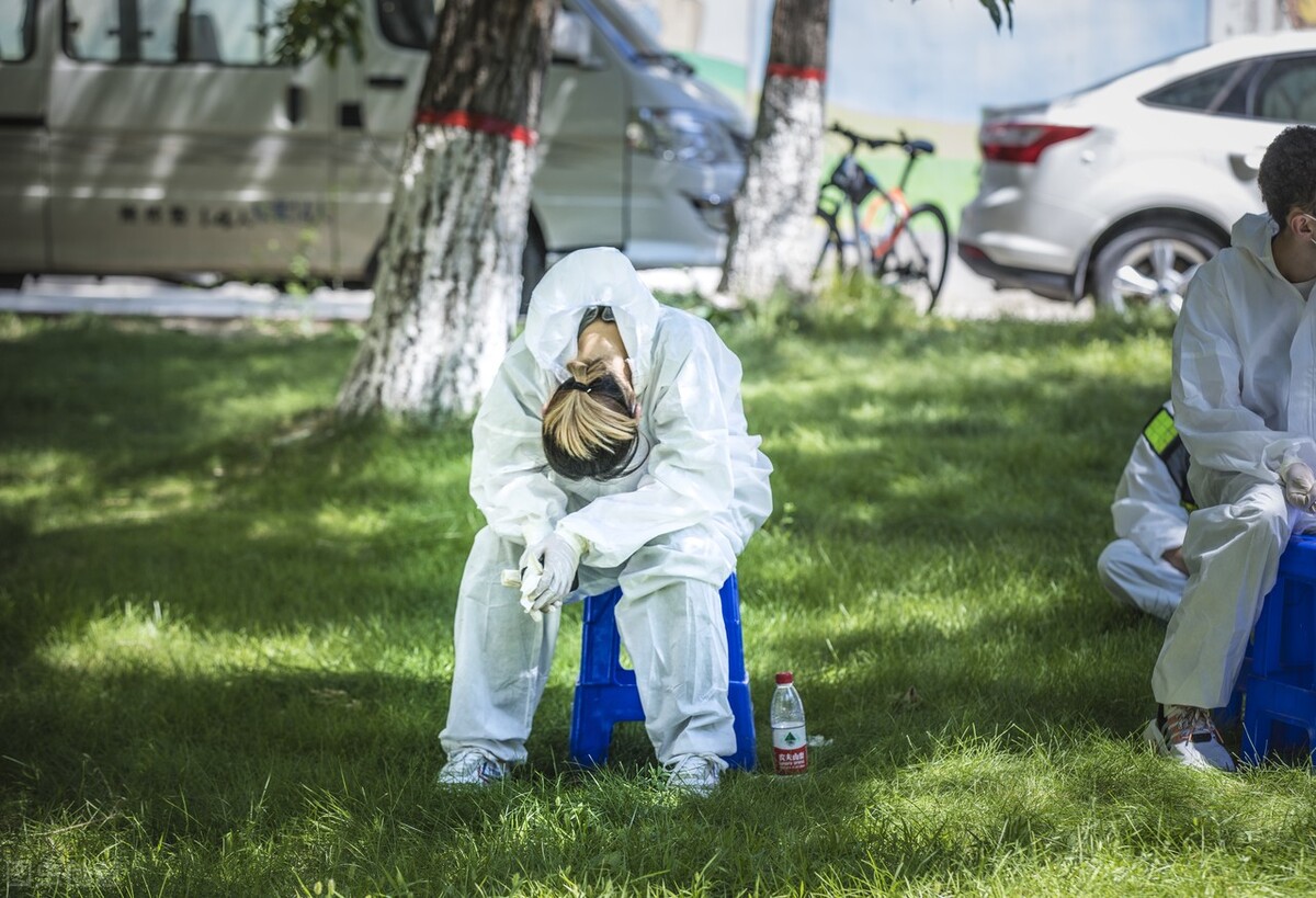 如何检测新冠病毒的核酸,新冠肺炎抗原和核酸检测一样吗