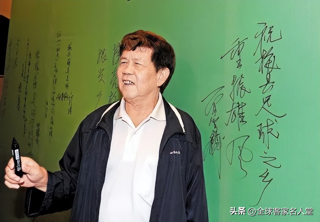 足球历史上那些有趣的故事,关于足球的历史简介