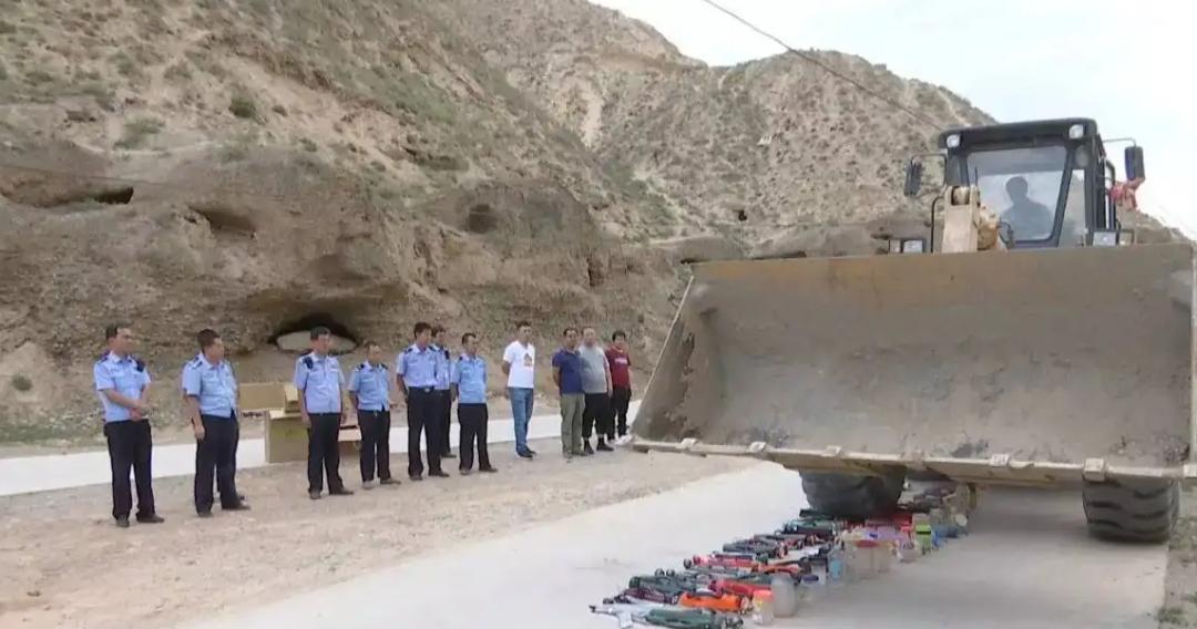 疯狂蝎子,最大蝎子到底有多可怕