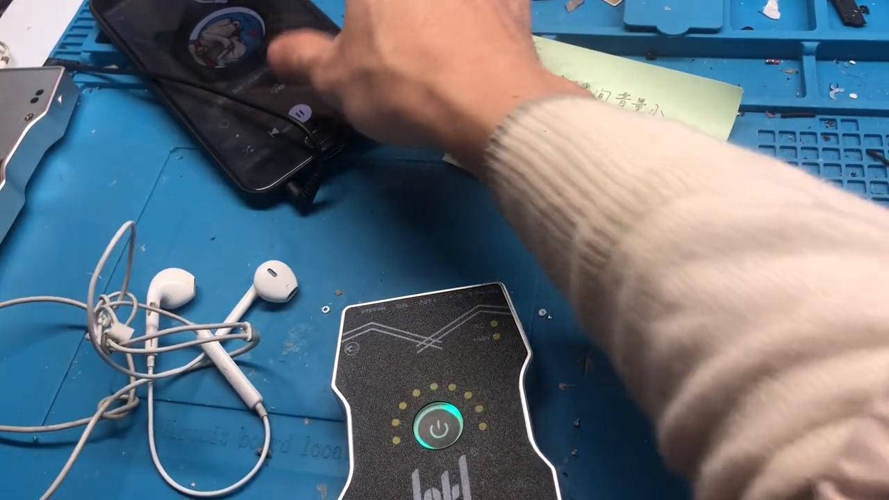 so8声卡如何修音,so8第五代声卡麦克风接口维修