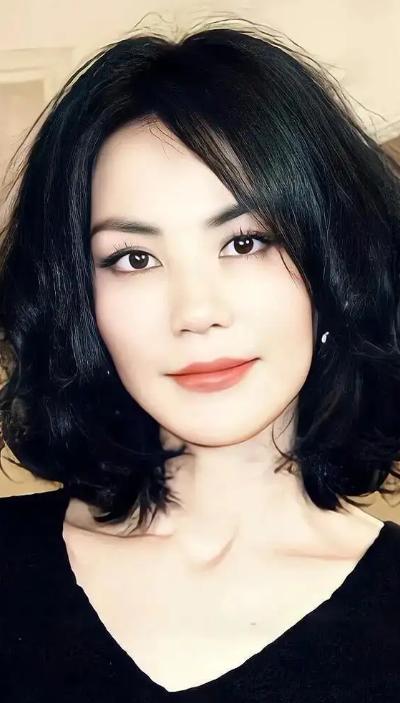 王菲和谢霆锋谈恋爱时候的年龄,王菲谢霆锋分别年龄