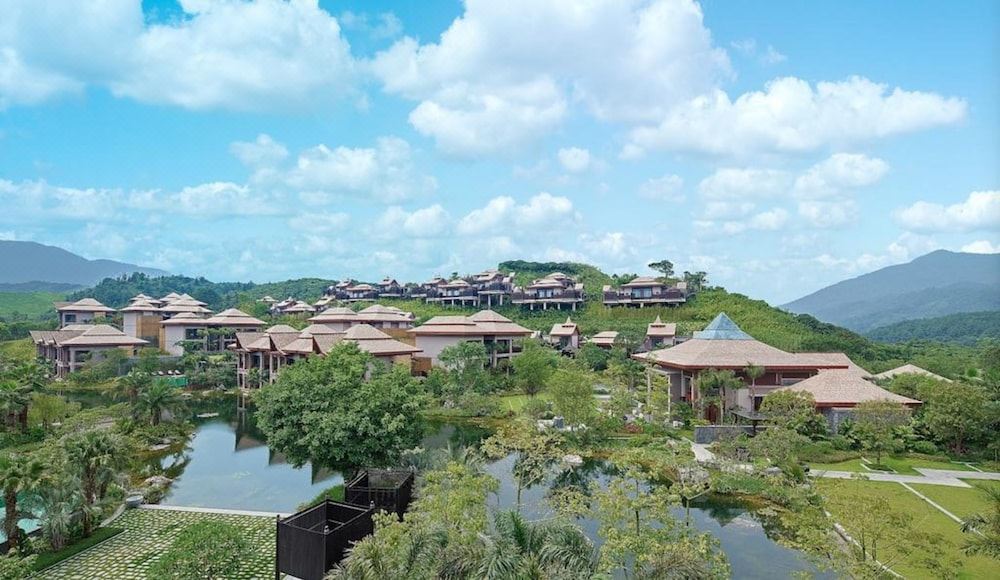 广东最值得推荐的温泉度假村,广东第一峰温泉是真温泉