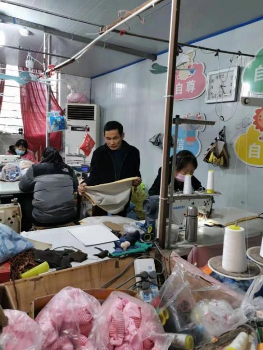 身残志坚勇创业自强不息谋幸福,身残志坚的追梦人视频