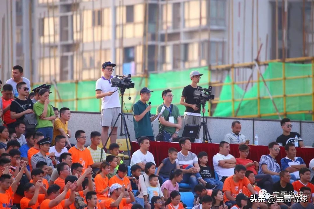 一位安徽铁杆球迷、安徽足球自媒体人的自述：道阻且长，行则将至