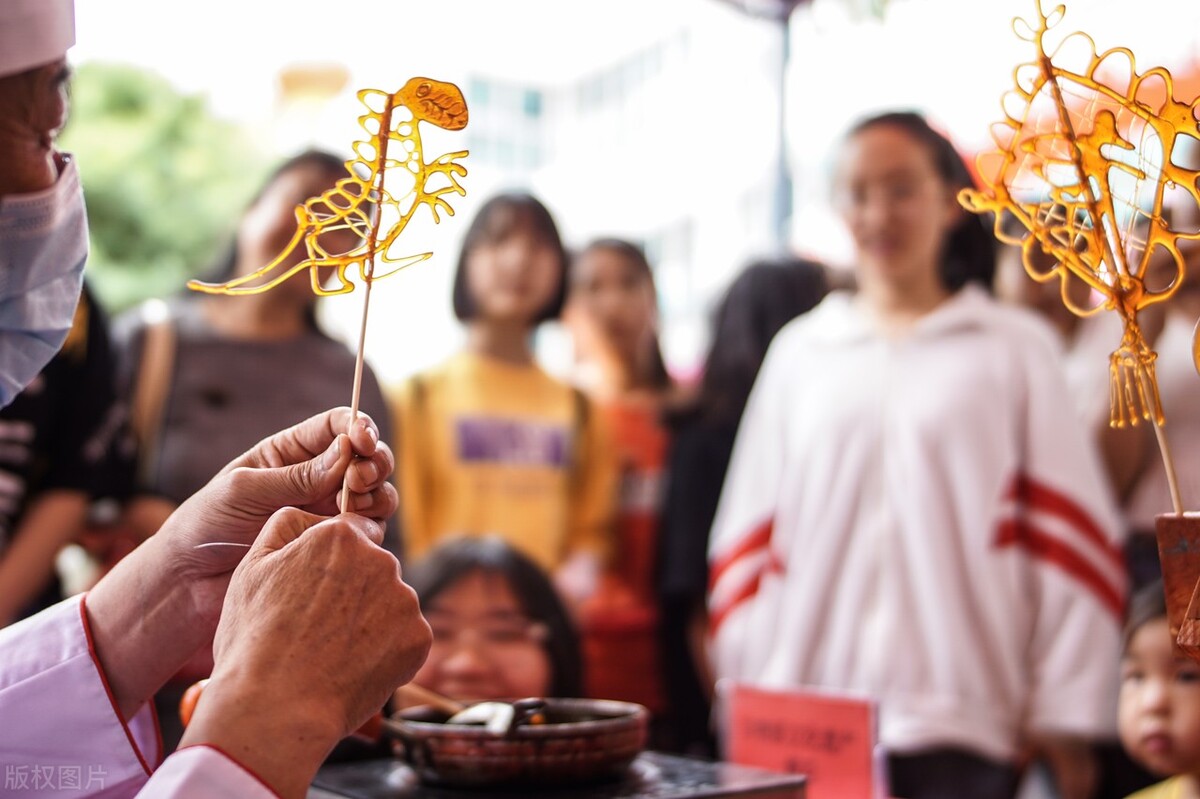怎么应对孩子跟同学攀比,亲戚间攀比怎么应对