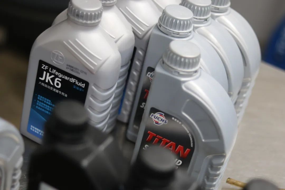 翻新陆巡lc100,陆巡lc100老款改装新款最佳案例