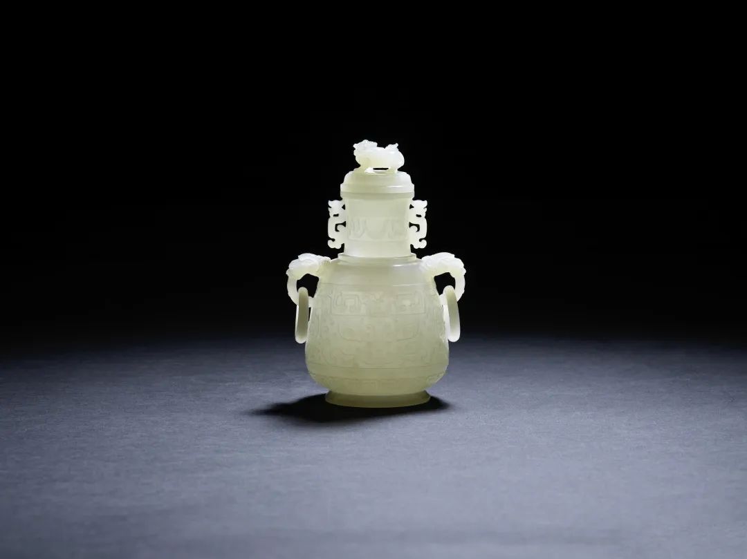 高清水月观音像,水月观音雕像海外博物馆藏