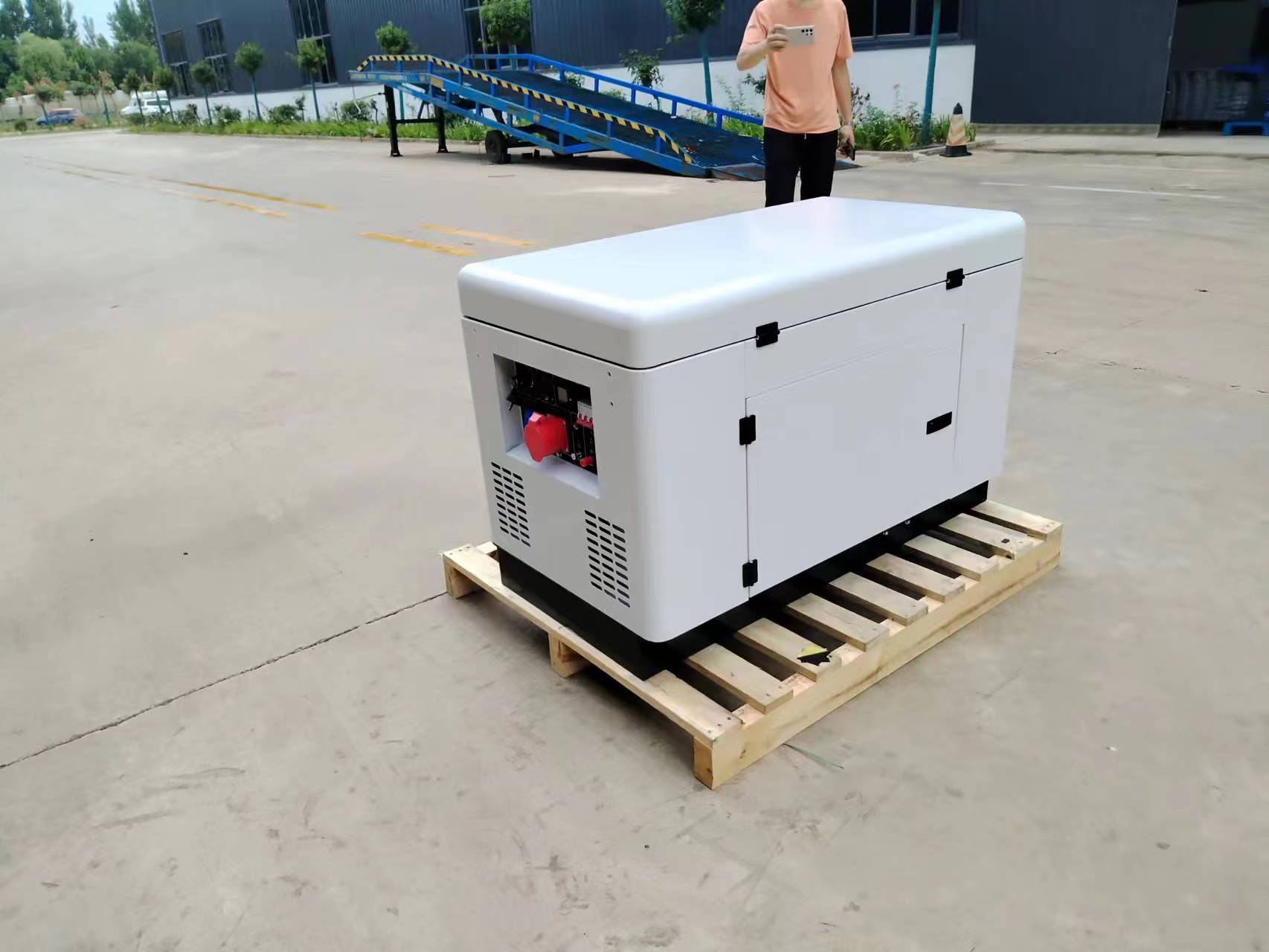 户外耐造的柴油发电机组