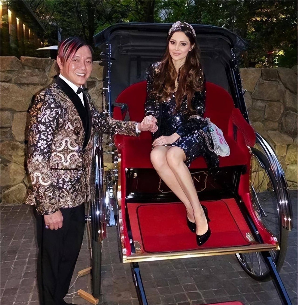 澳门如今的赌王,澳门新赌王买了30辆车