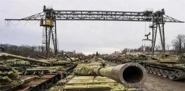 哭泣的乌克兰！非法*交性**易如杂草疯长，带来的影响到底有多大？