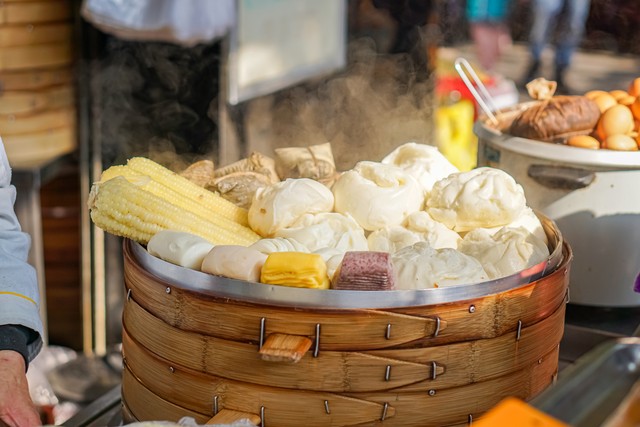 一家早餐店月入30万元,一对夫妇开早餐店一年赚一百多万