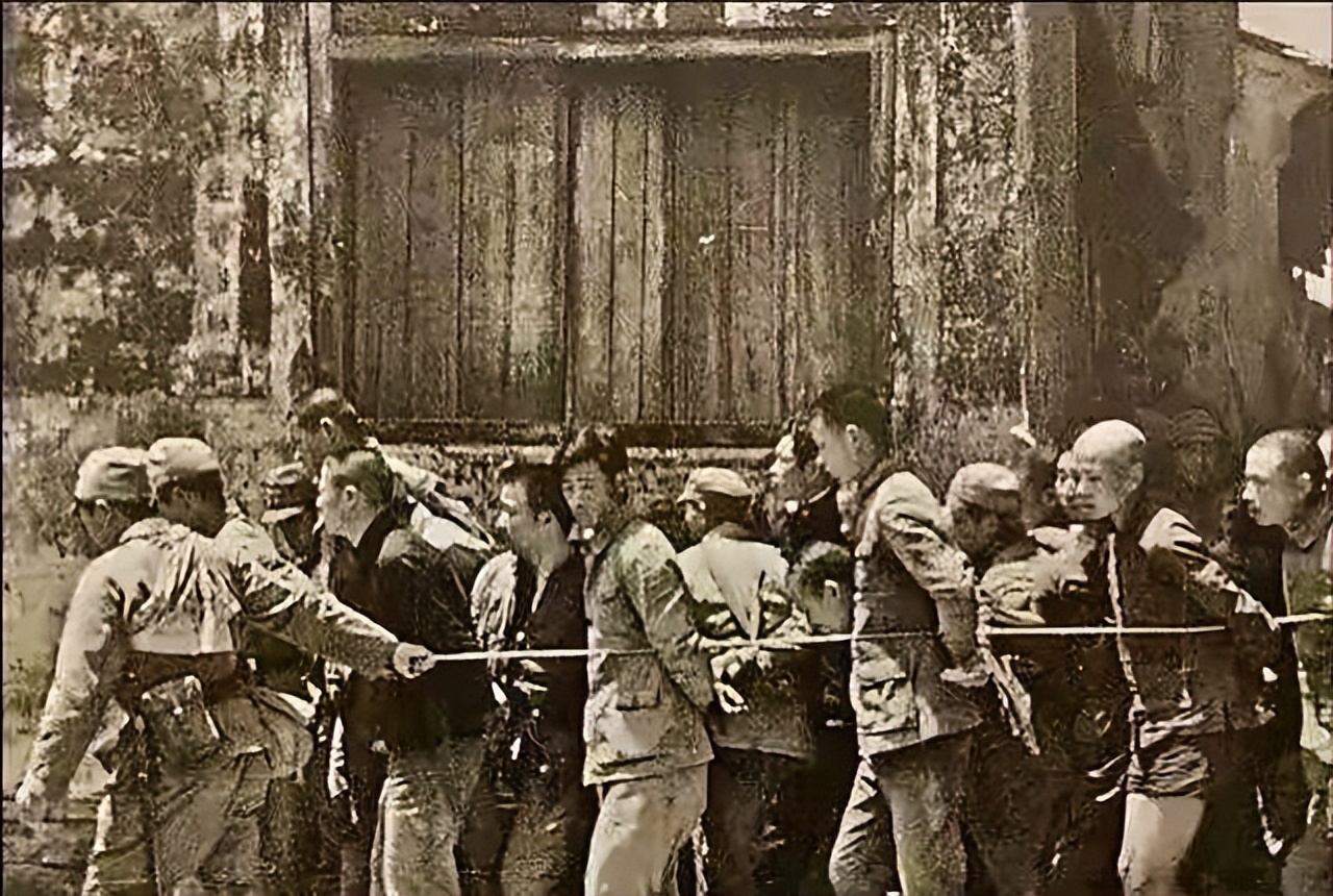 被处决的汉奸真实影像,处决国军汉奸
