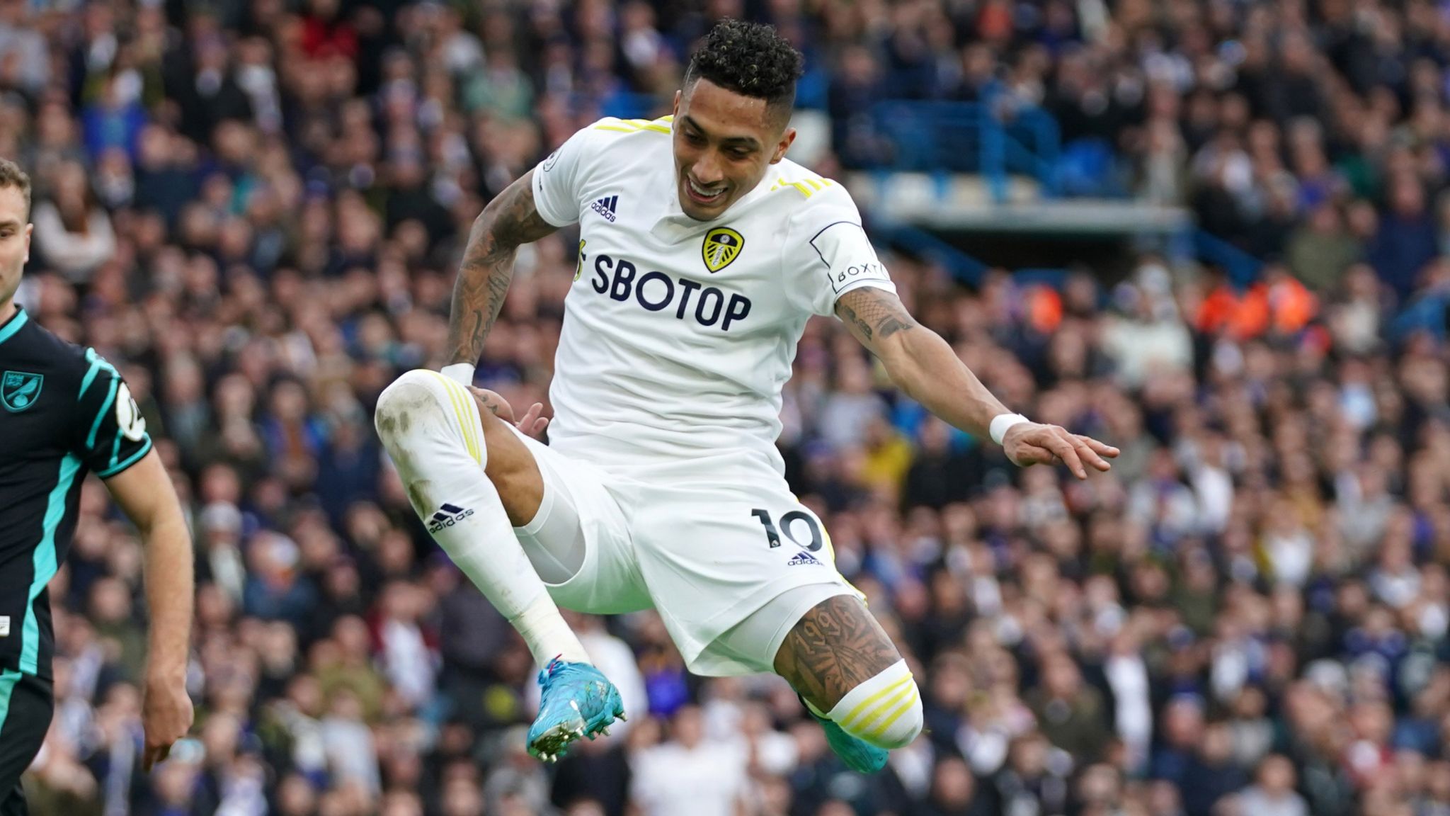 英国足球联赛新闻,英国媒体今日头条汇总