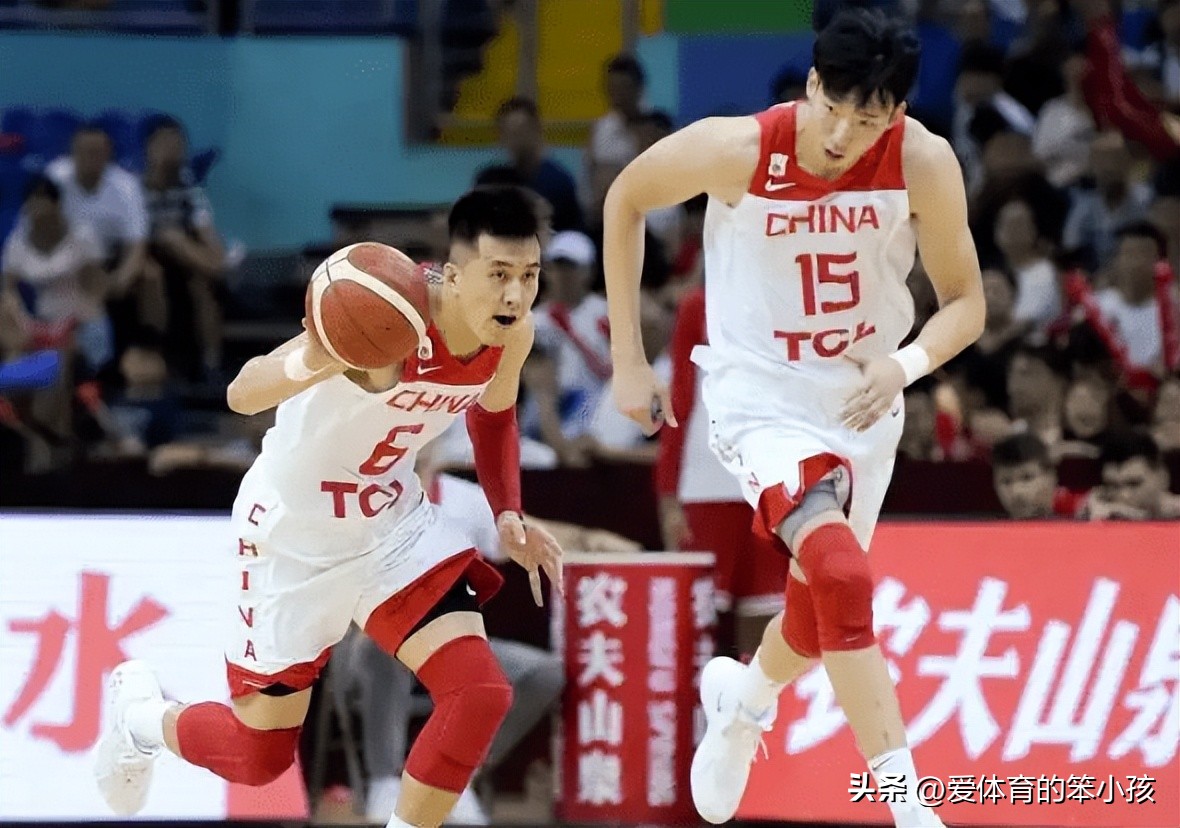 周琦开心的表现,周琦开心球迷