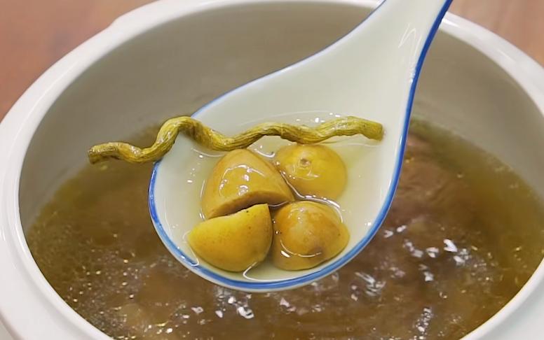 “阳了”咳嗽干痒别着急，多喝3碗汤，生津利咽，早喝早舒服