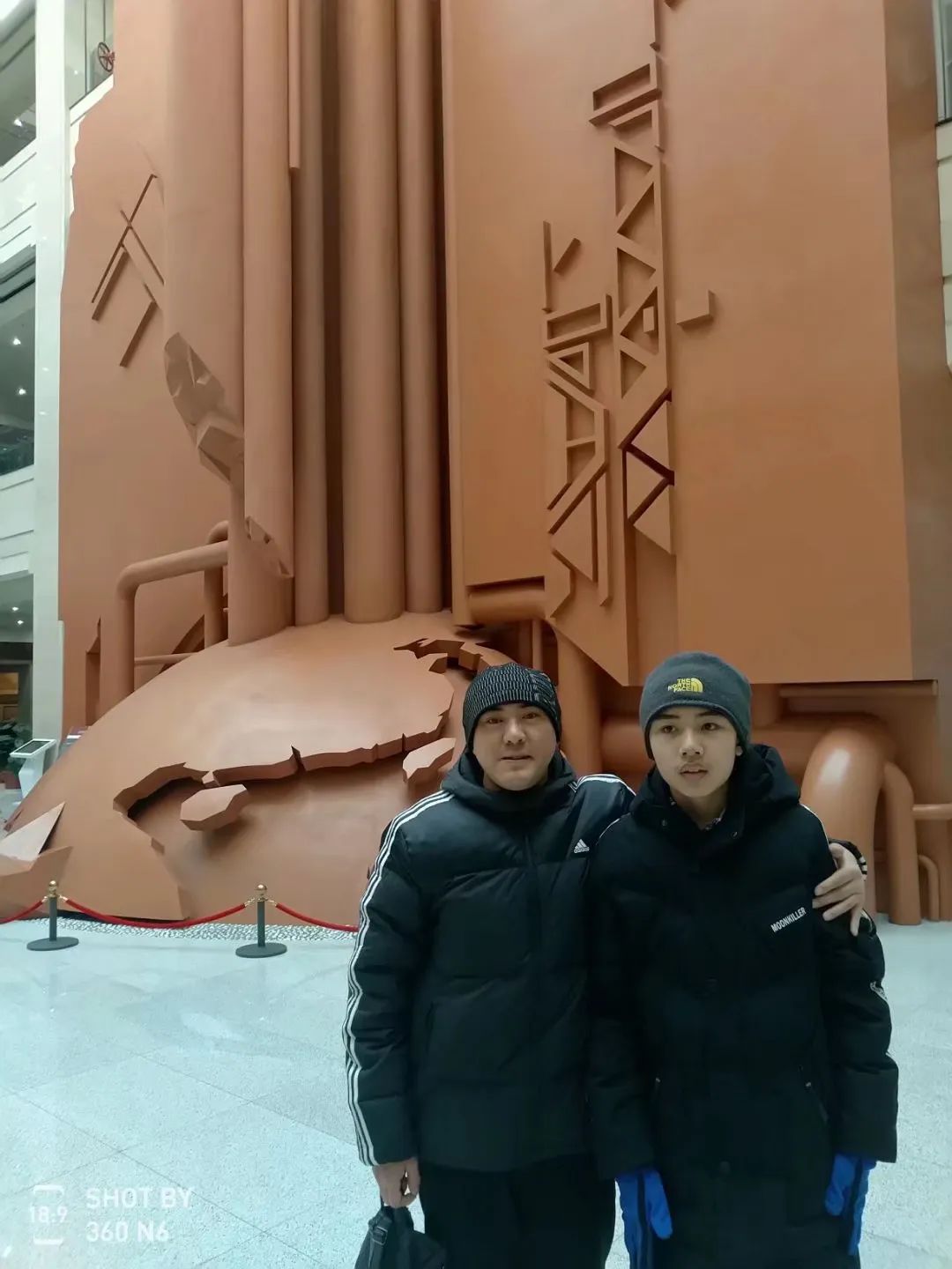 自闭症凯凯视频,快乐男孩凯凯自闭症