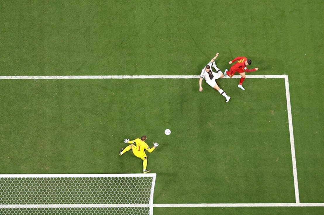 西班牙2-1德国集锦技术分析,西班牙vs德国7-0