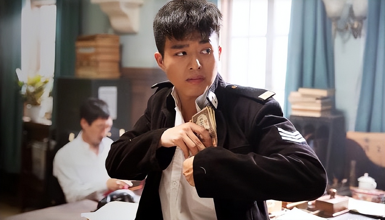 天生双性，唯有遇到真爱后才能固定性别，这部电影太带感了