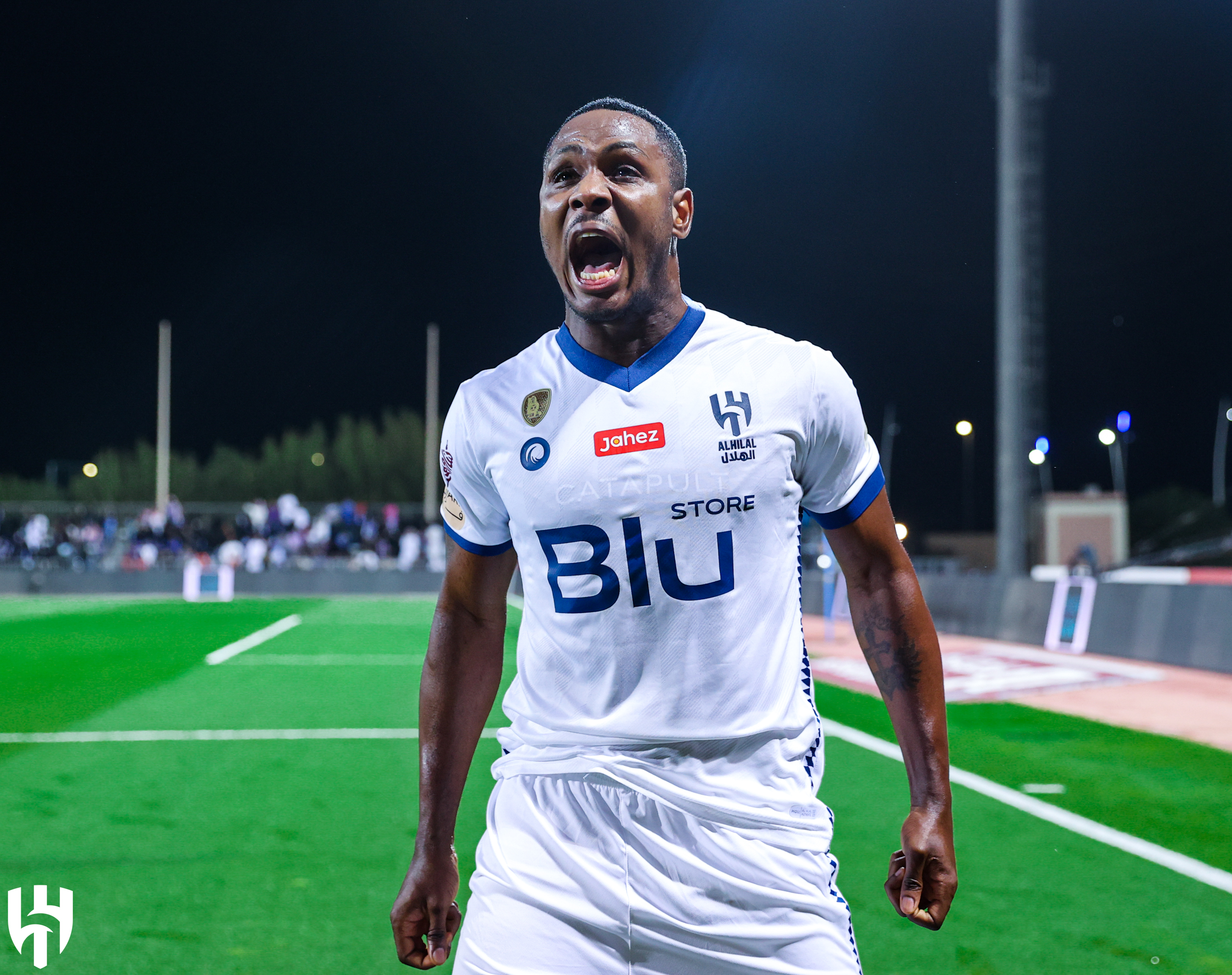 沙特联射手榜助攻榜,c罗破门领跑沙特联赛射手榜